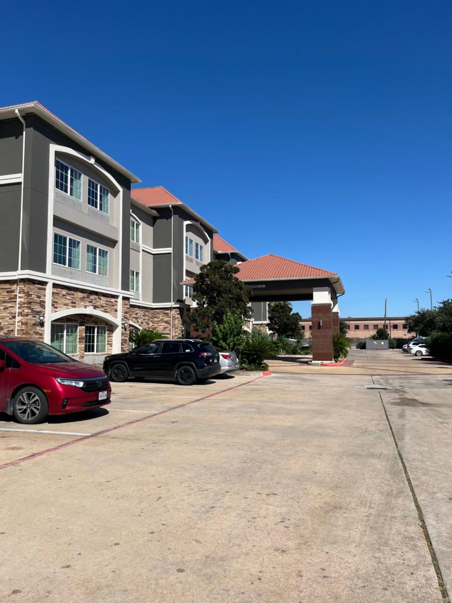 La Quinta By Wyndham Houston Energy Corridor Hotel Bagian luar foto