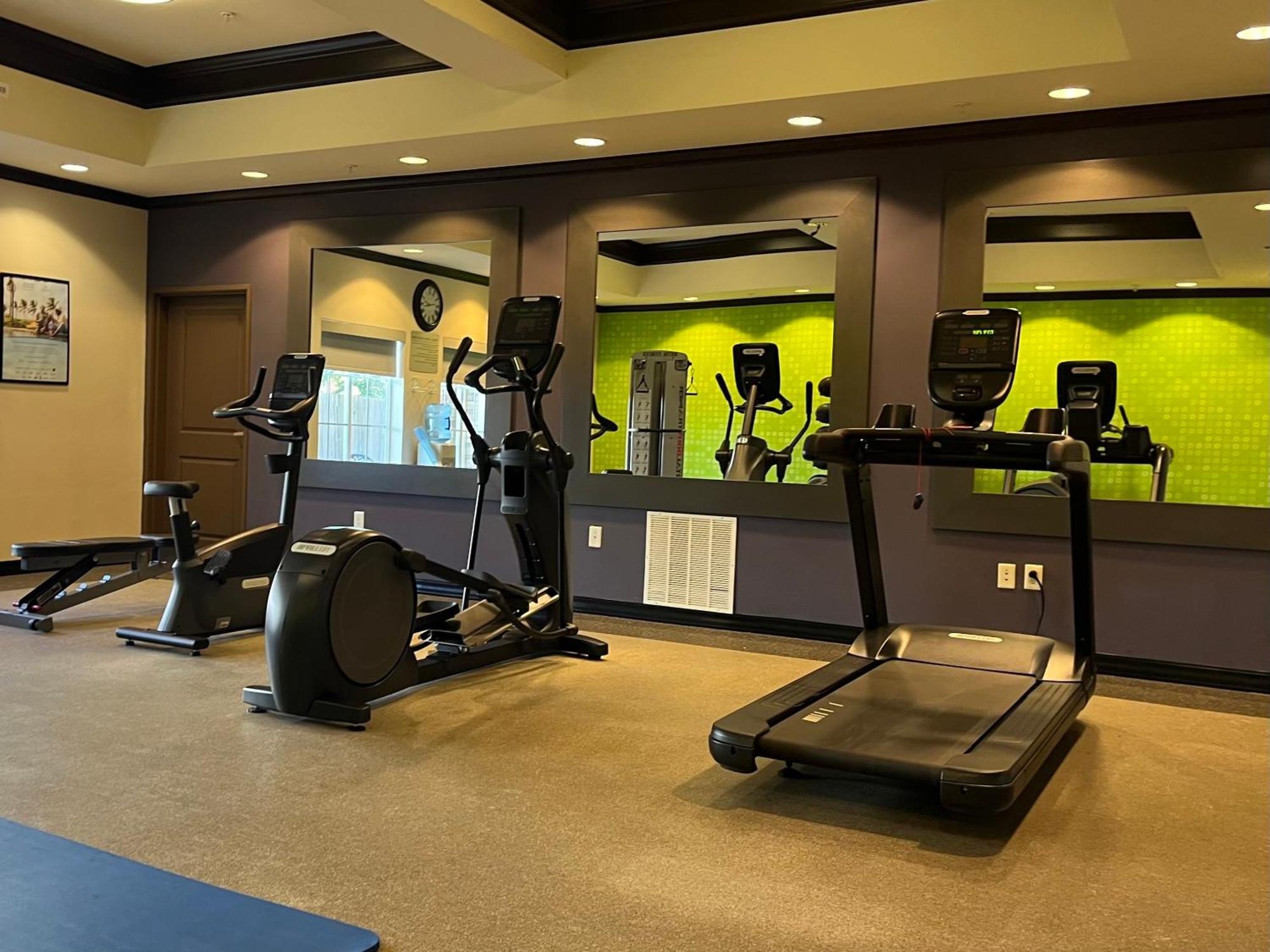 La Quinta By Wyndham Houston Energy Corridor Hotel Bagian luar foto