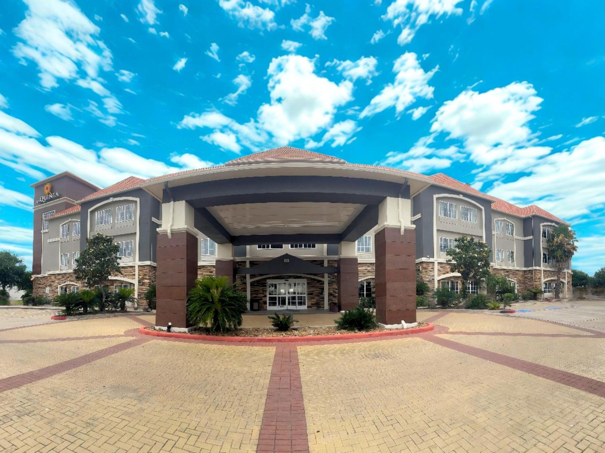 La Quinta By Wyndham Houston Energy Corridor Hotel Bagian luar foto